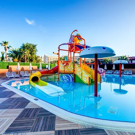 リゾート Bera Alanya 5*