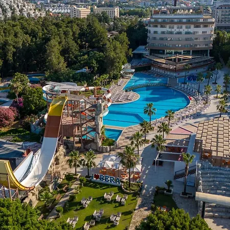 Bera Alanya 5* Konaklı